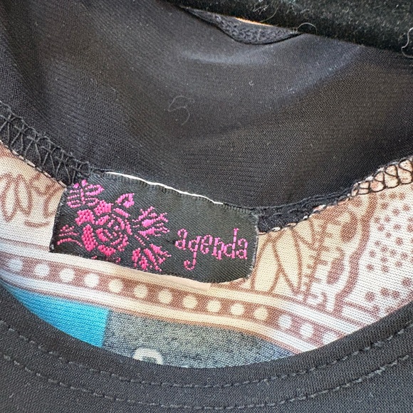 Agenda Multicolor Patchwork Sleeveless Blouse - Picture 3 of 5